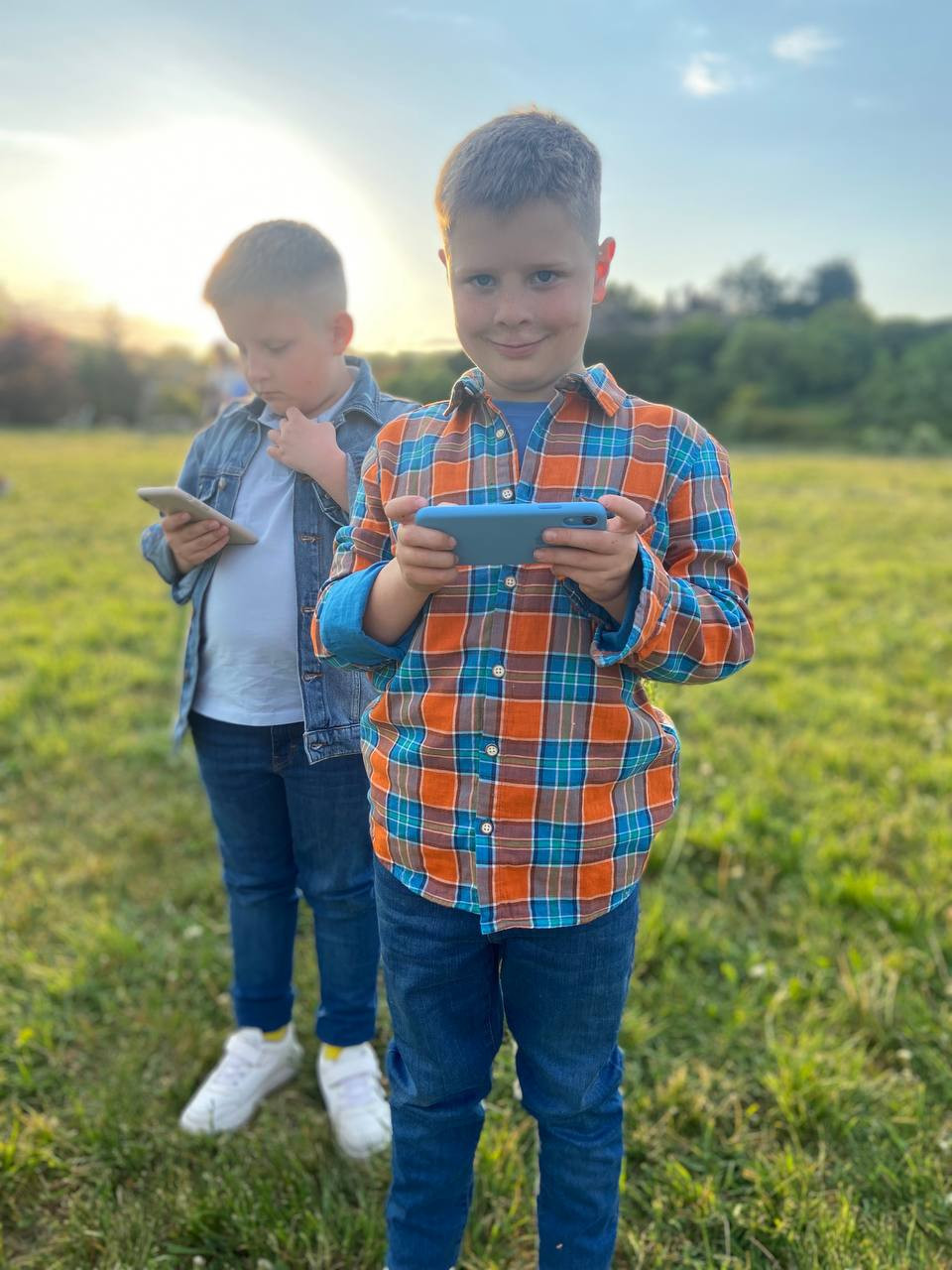 Неля Шовкопляс поздравила сыновей с днем рождения