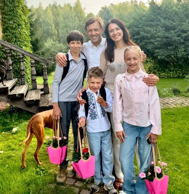 Валентина Хамайко з родиною