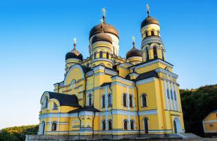 День ангела 9 серпня: Пантелеймон, Микола та Сава серед іменинників – чому цього дня варто зробити добру справу