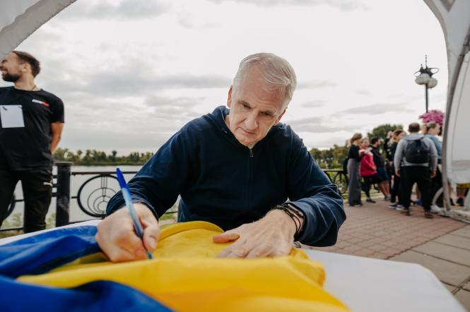 Run for Freedom 2026: реєстрація на благодійний забіг KSE за участі Тімоті Снайдера