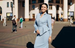 Людмила Барбір зачарувала елегантним образом від українського бренду