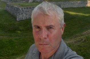 Неузнаваемый Константин Грубич удивил поклонников фотографией времен УТ-1
