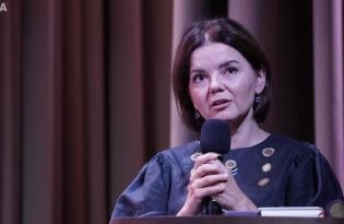 «Как говорить с залом, полным боли»: Маричка Падалко эмоционально рассказала о проведении церемонии для семей погибших Героев