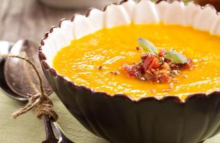 Высокобелковый овощной суп с тыквой и курицей: сытный рецепт для всей семьи
