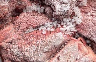 Сроки хранения мяса в морозильной камере: что можно хранить месяцами, а что лучше употребить поскорее