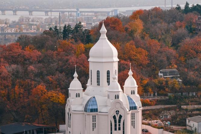 День ангела 5 жовтня: кого привітати та чому цього дня не радили переїжджати