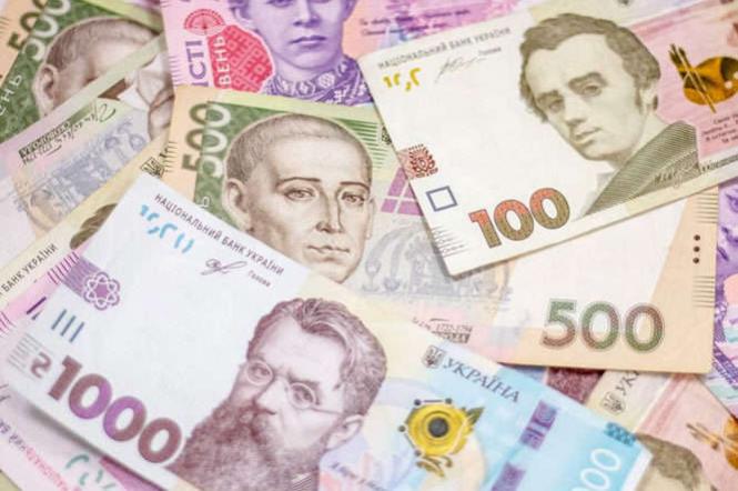 Блогер тиждень харчувався на 100 гривень на день і перевірив, чи змінилася його вага