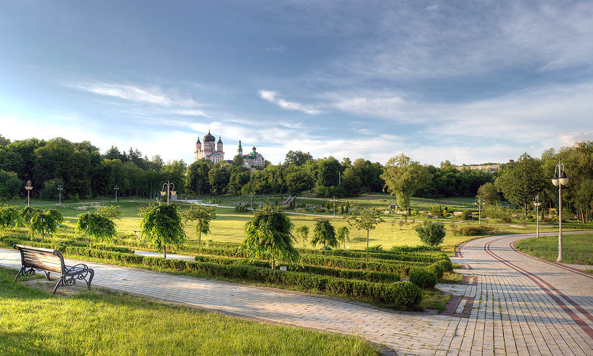 Куди піти в Києві: парки та відпочинок на природі