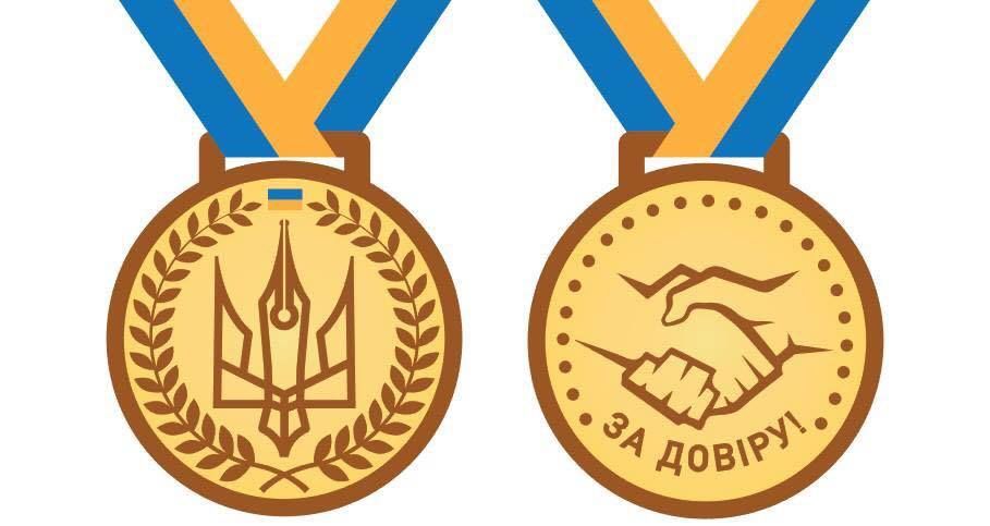 До Дня журналіста військові кореспонденти українських телеканалів нагородять захисників України