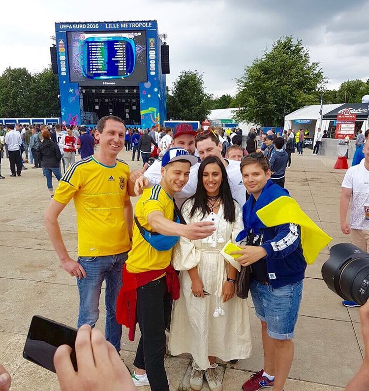 Євро 2016: Як відомі українці вболівали за Збірну України з футболу