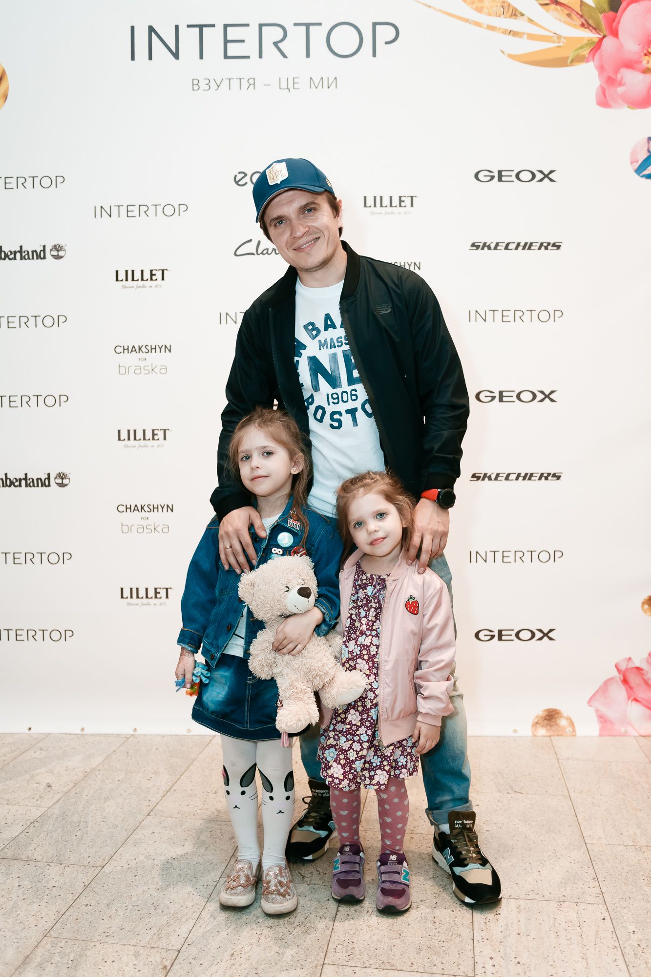 Анатолій Анатоліч на фестивалі Intertop Shopping Fest показав, як виросли його доньки