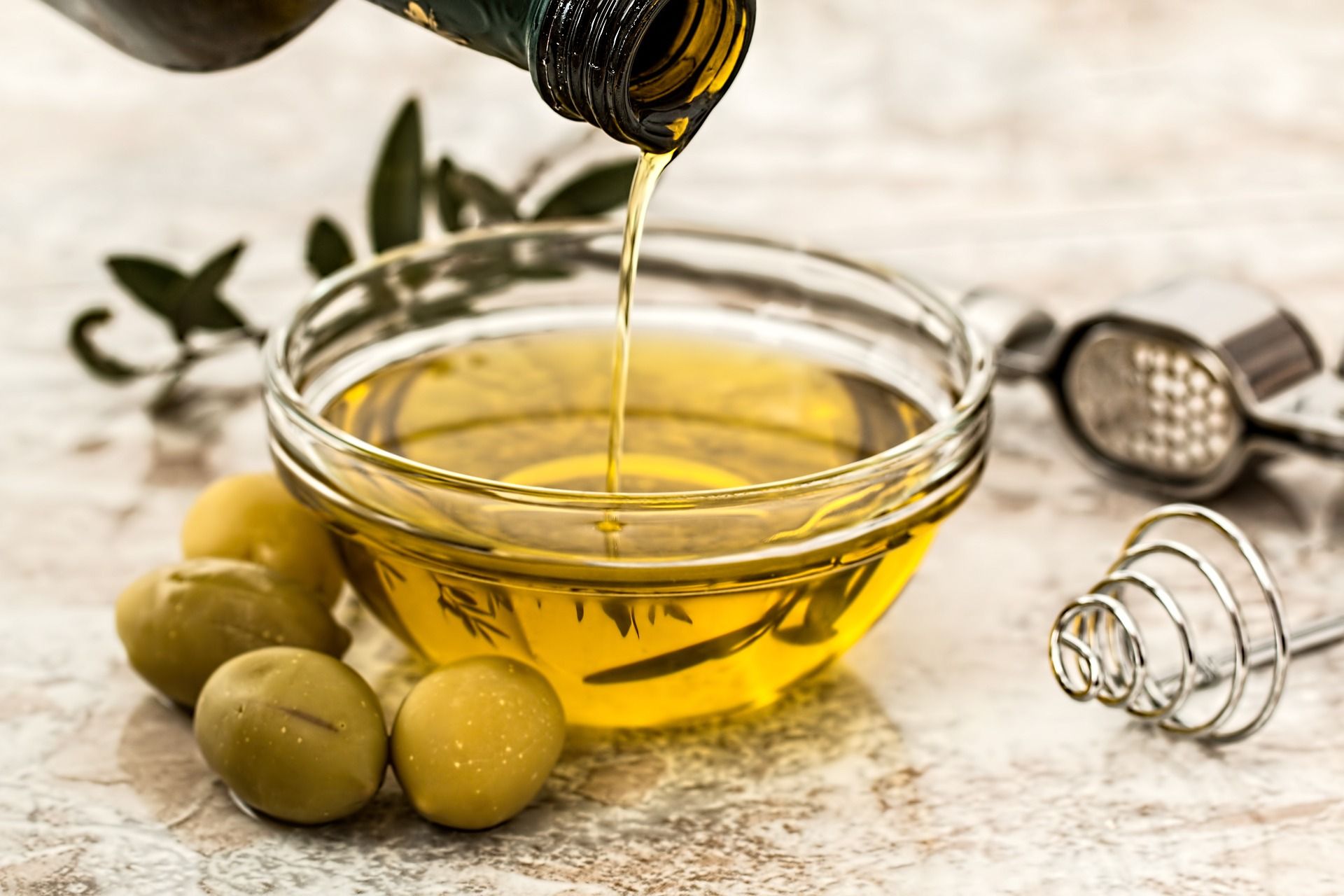Чому потрібно вживати оливкову олію