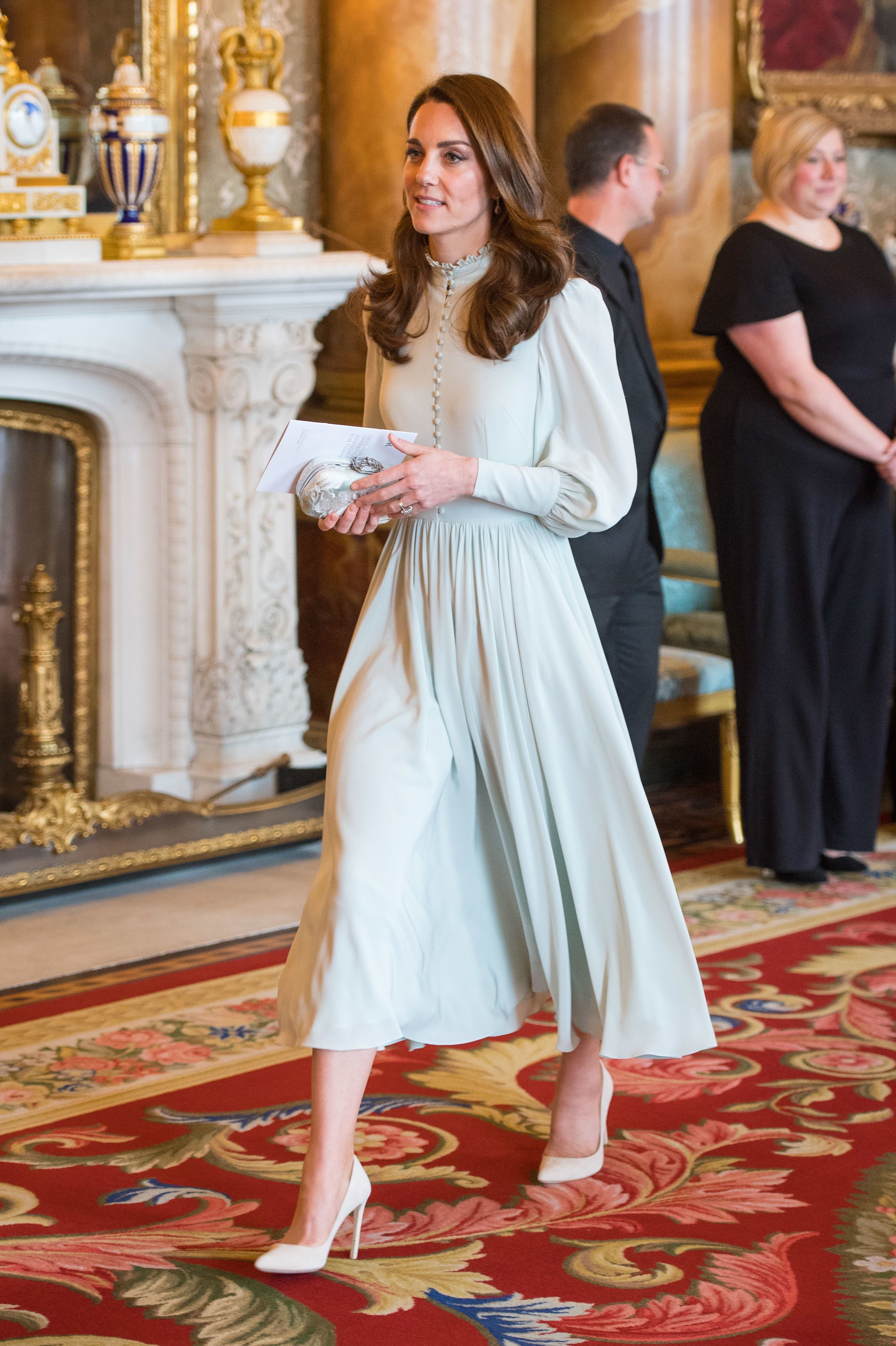 Какую награду получила стилист Кейт Миддлтон от принца Уильяма (фото)