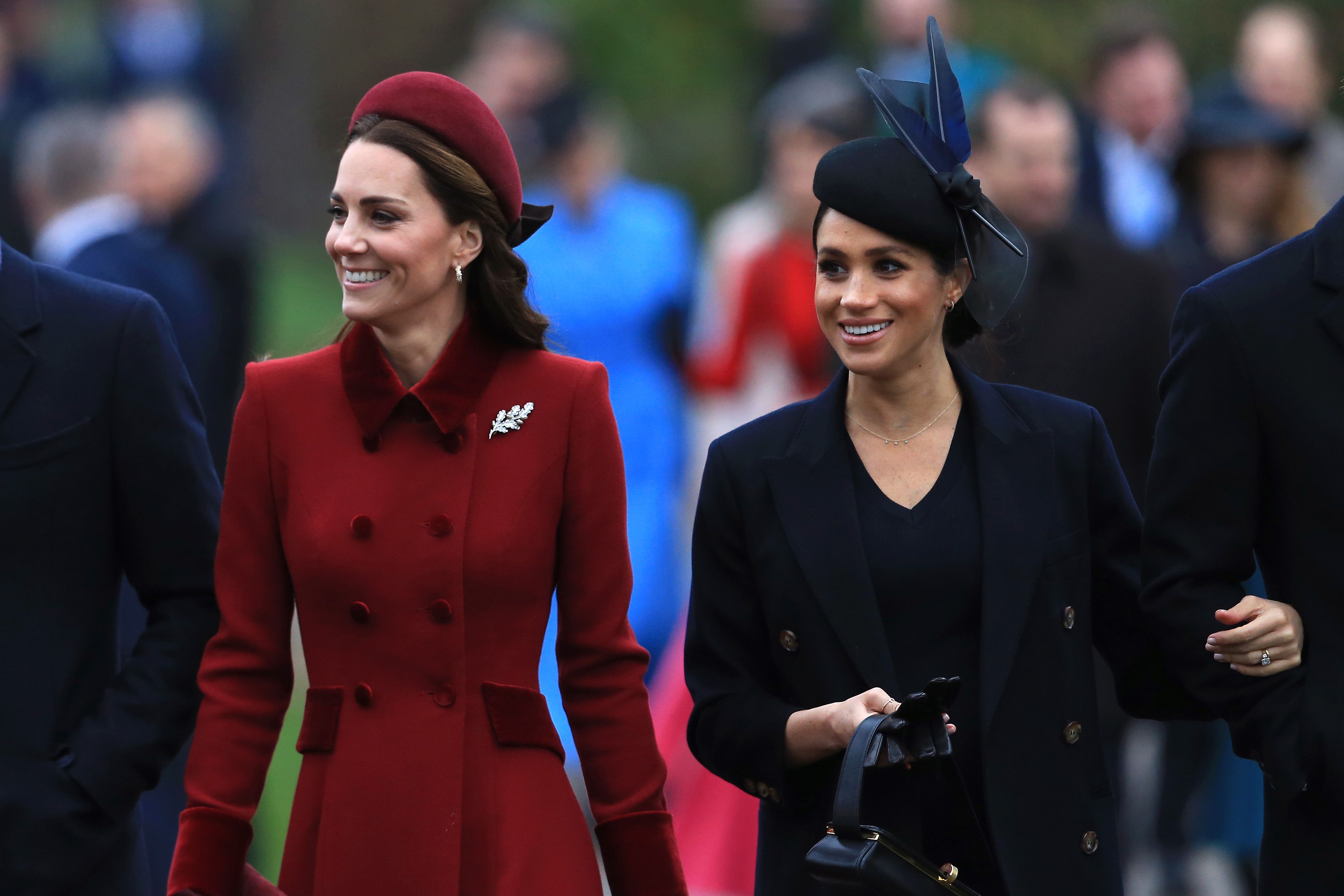 Меган Маркл и Кейт Миддлтон: Невиданное первое совместное фото герцогинь | Королевская семья | 1+1