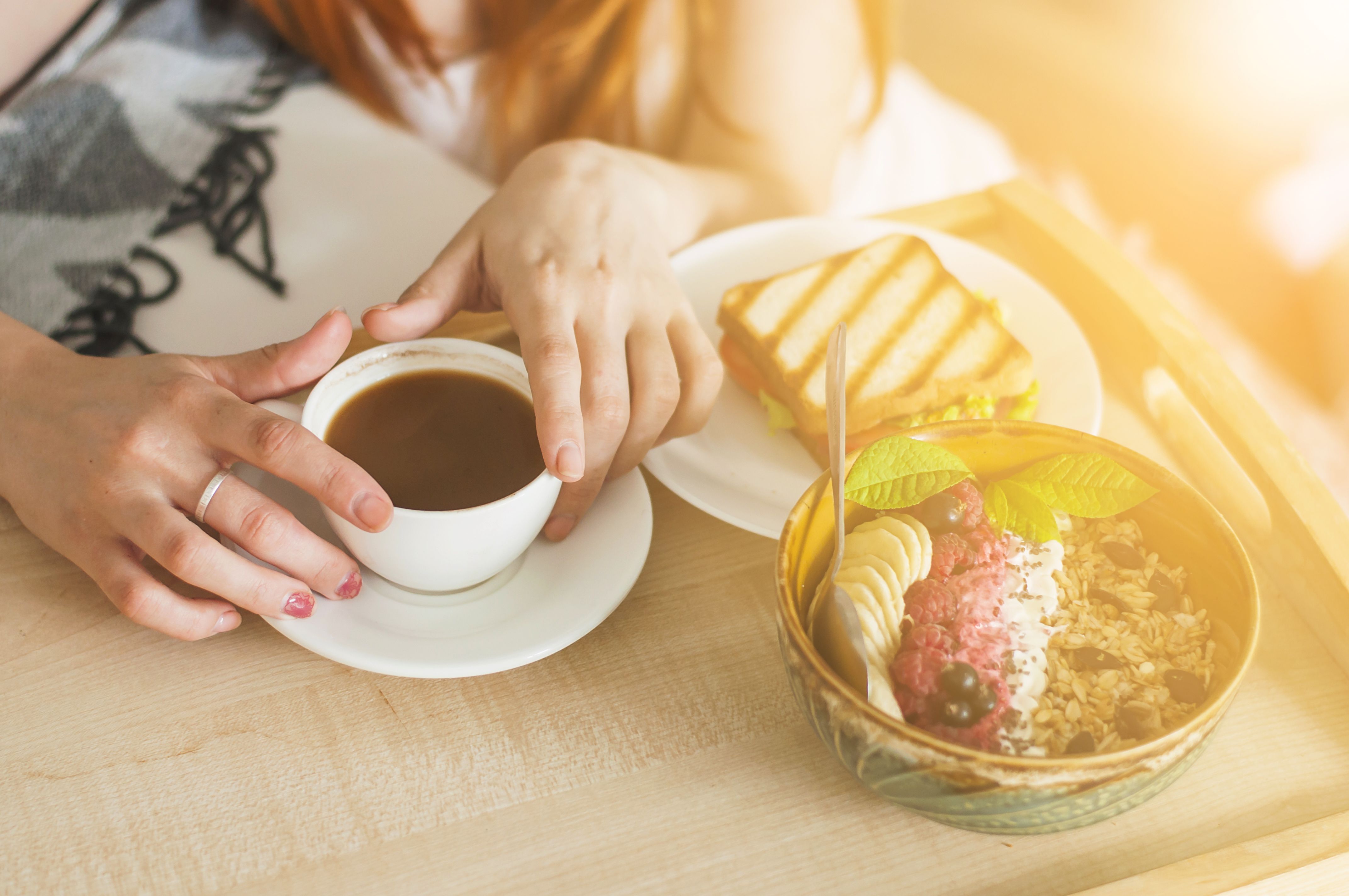 Почему опасно пропускать завтрак: Ответ диетолога 