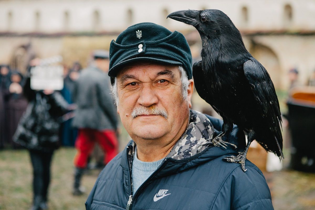 Василь Шкляр і Тарас Цимбалюк розповіли про містику на зйомках «Чорного ворона» | 1+1