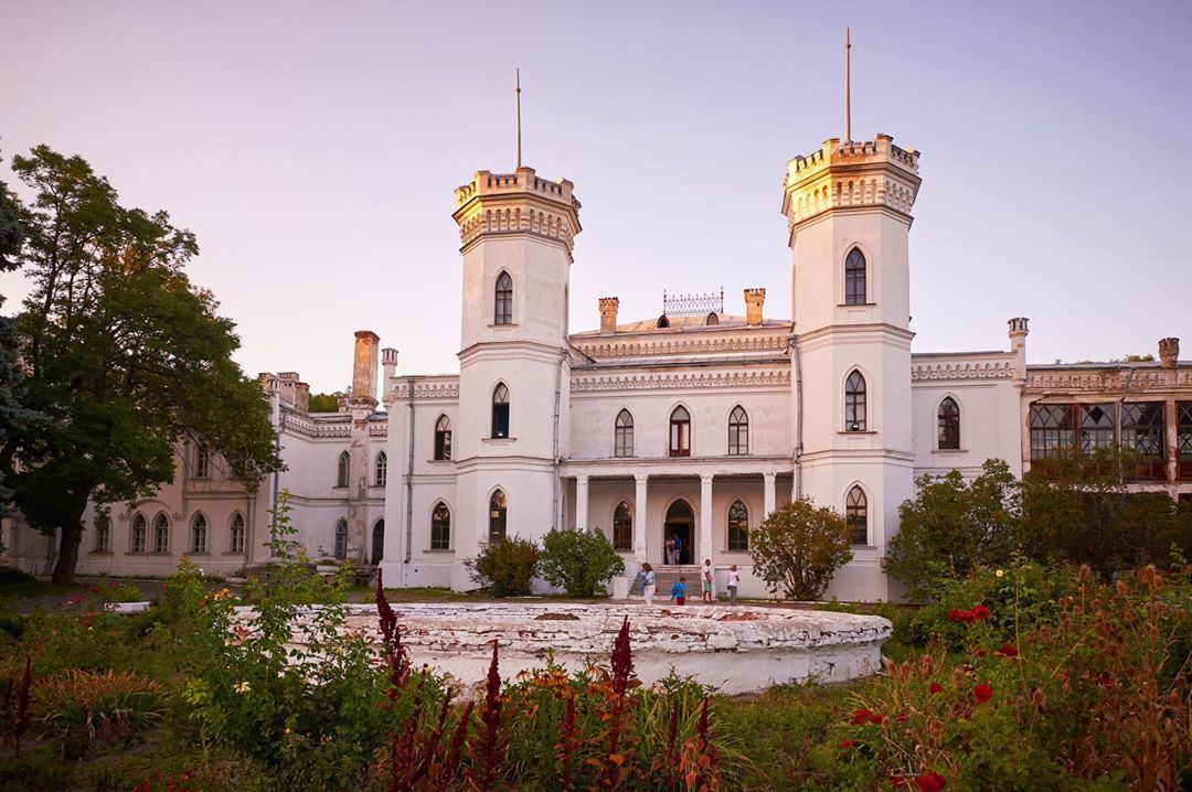 Найкрасивіші палацово-паркові комплекси України | Відпочинок | 1+1