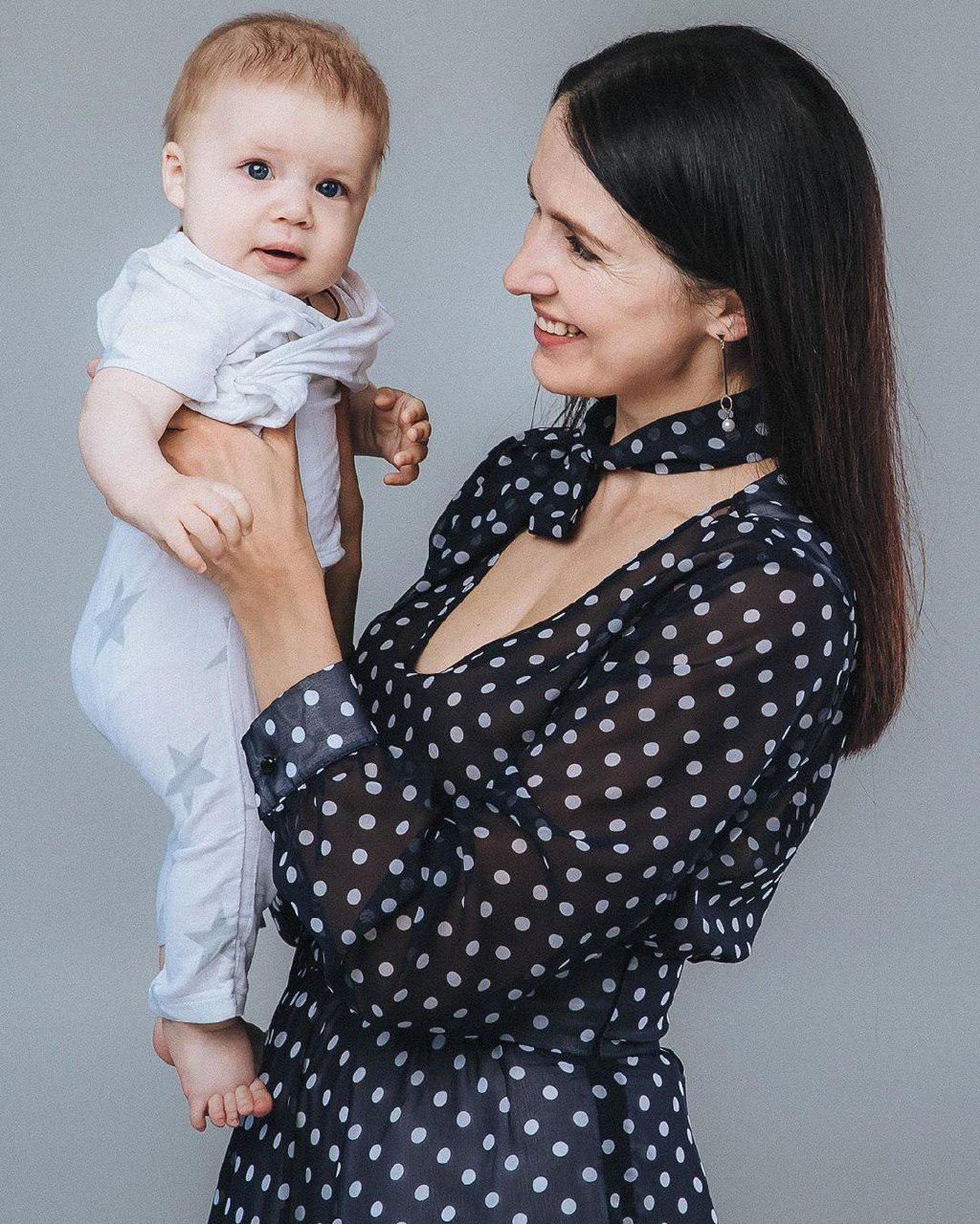 Валентина Хамайко піднялась на Говерлу з піврічним малюком (ФОТО і ВІДЕО) | Зіркове життя | 1+1