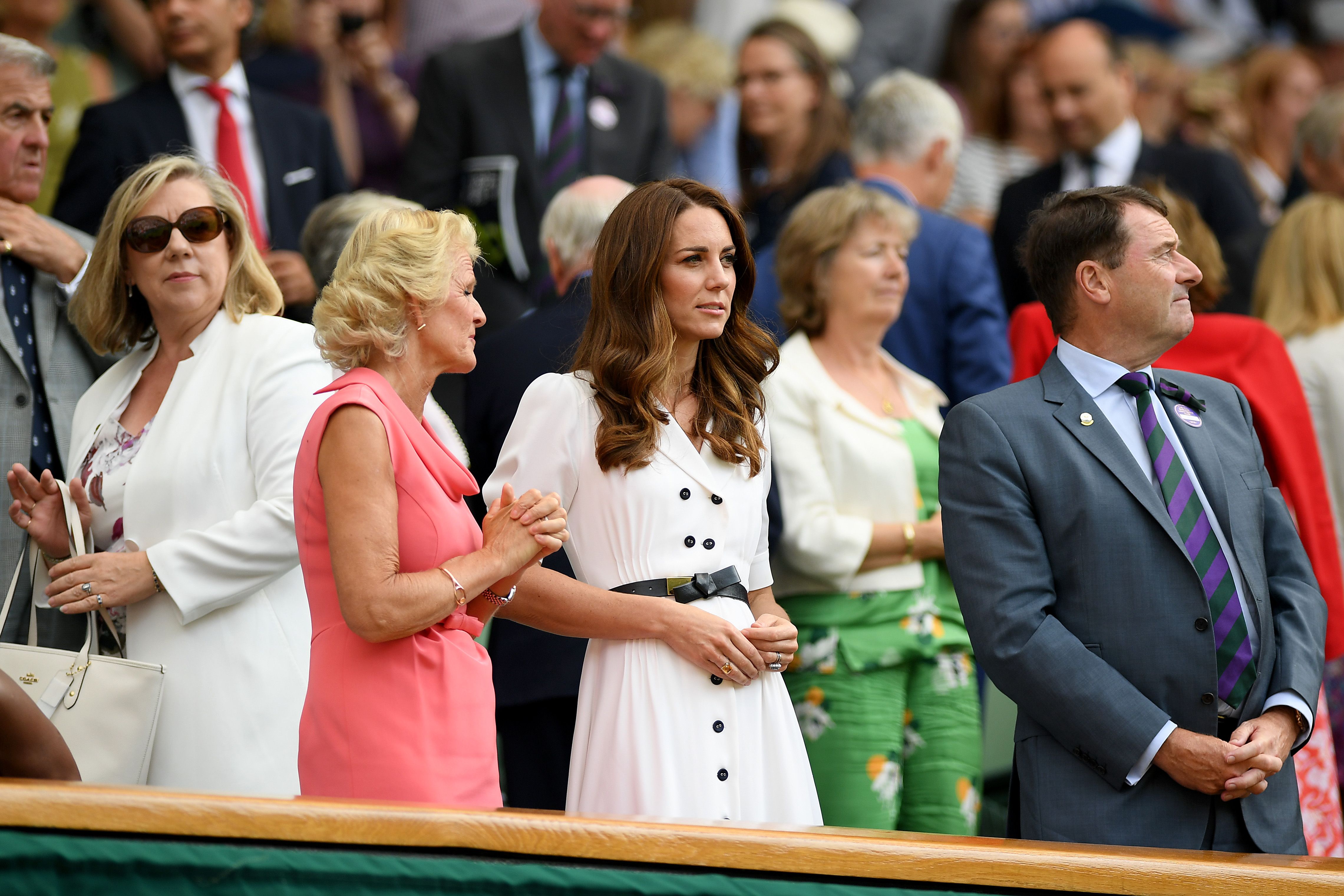 Кейт Міддлтон вдягнула сукню, як у принцеси Діани | Королівська родина | 1+1
