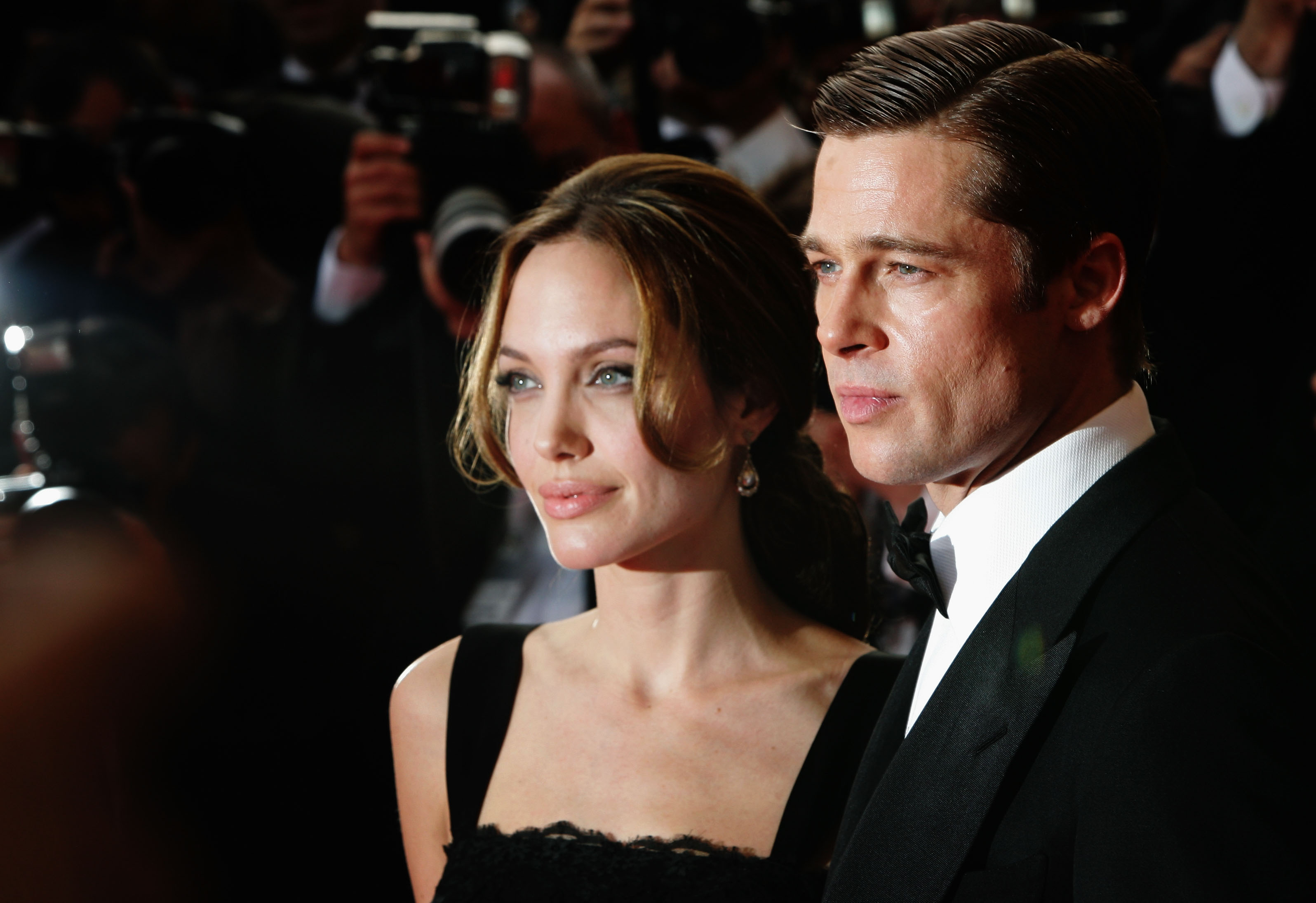 За що Анджеліна Джолі досі ображена на Бреда Пітта? | Новини шоу-бізнесу | 1+1