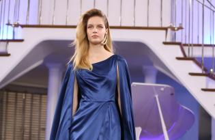 Андре Тан впервые представив коллекцию вечерних нарядов на Неделе моды в Париже | Мода | 1+1 