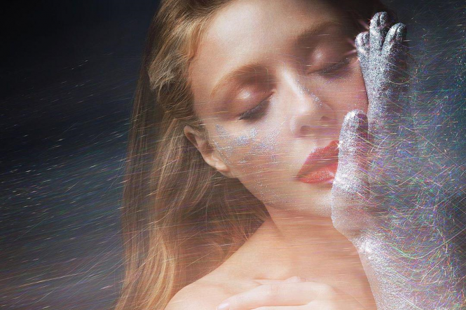 Тина Кароль с бриллиантовой рукой представила песню Иди на жизнь | Премьера | 1+1