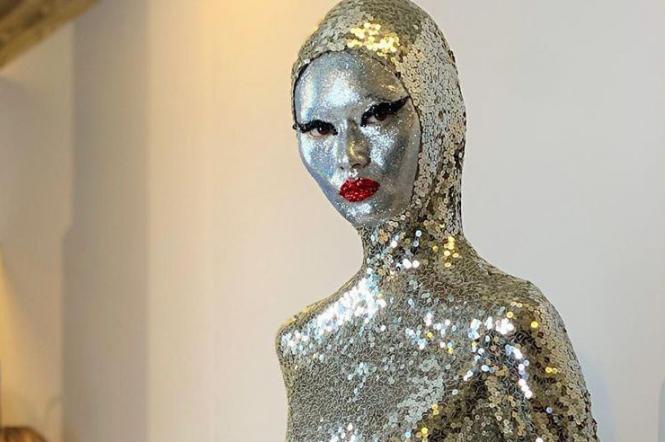 Известный дизайнер Valentino создал инопланетное платье (фото) | Мода | 1+1