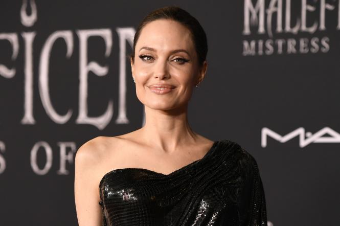 Анджелине Джоли приписывают роман с женщиной | Звездная жизнь | 1+1