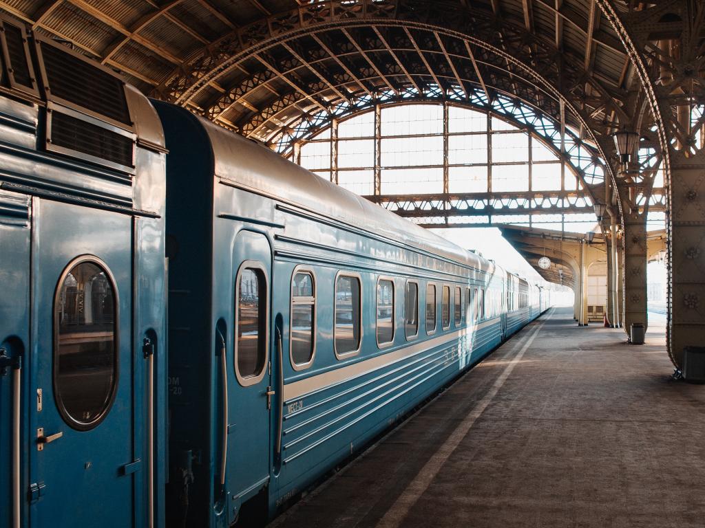 Ольга Сумская назвала адом поездки в поездах летом: комментарий железнодорожников