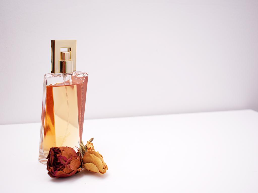 Як правильно обрати парфум: топ 5 стереотипів про аромати (розказує парфумер)