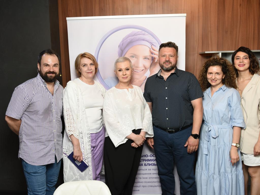 Алла Мазур провела вебінар «Бути поруч» на підтримку онкохворих пацієнтів Алла Мазур провела вебінар «Бути поруч» на підтримку онкохворих пацієнтів