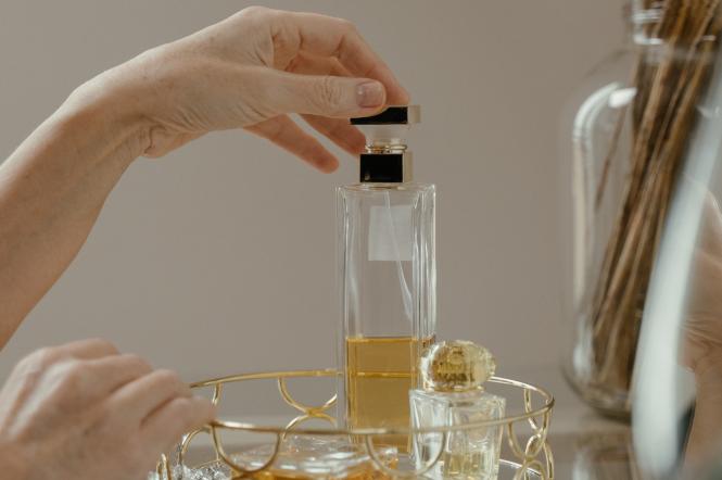 Как выбрать духи на лето — рассказывает известный парфюмер