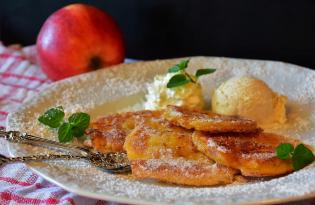 Рецепт приготовления яблочных драников: быстро и недорого