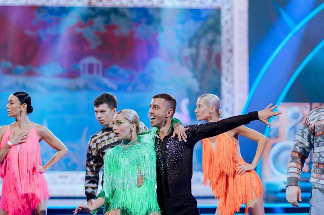 Зіркові пари, яких об'єднав паркет "Танців з зірками": хто з зірок українського шоу-бізнесу знайшов своє кохання на проекті
