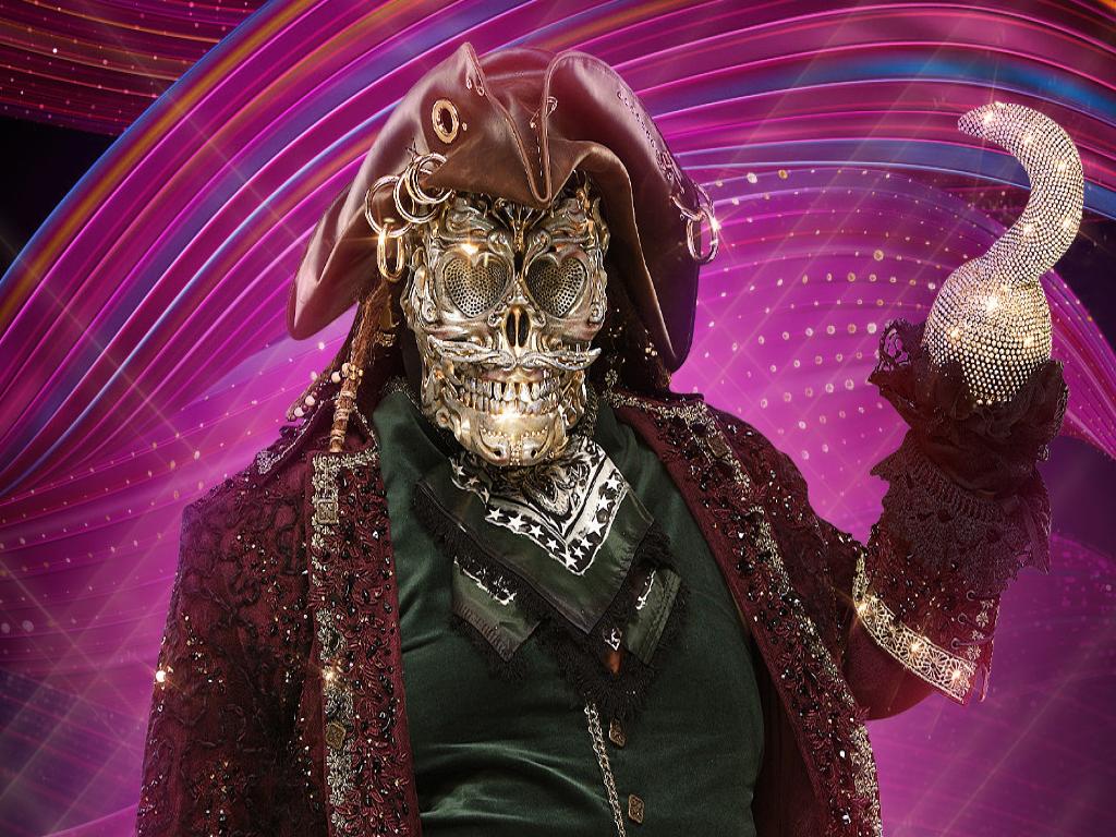 Новим героєм найзагадковішого шоу країни «Маскарад» став могутній Пірат