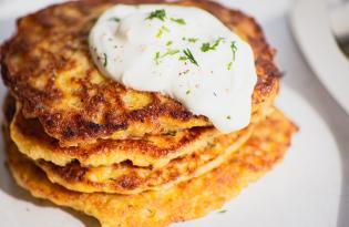 Хрумтяники: як приготувати деруни з капусти (рецепт від Руслана Сенічкіна)