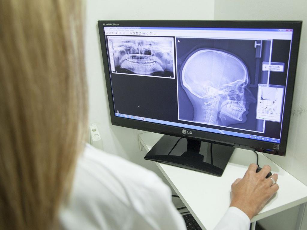 Обстеження організму: як правильно робити, чому не можна самостійно призначати собі КТ, МРТ, рентген?
