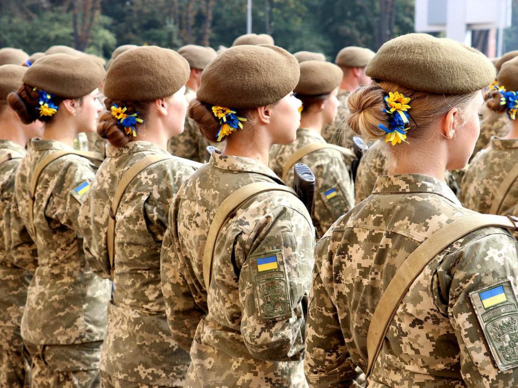 В украинском войске служит 37 тысяч женщин – Первая леди Украины Елена Зеленская