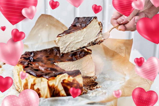 Какой десерт приготовить на День влюбленных: рецепт баскского чизкейка