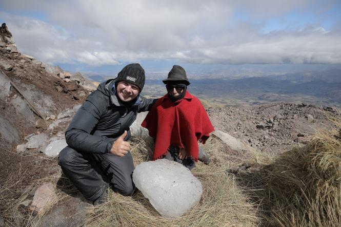 Дмитро Комаров підніметься на вулкан Чимборасо і дізнається, як видобувають найчистіший лід на планеті (програма «Світ навиворіт»)