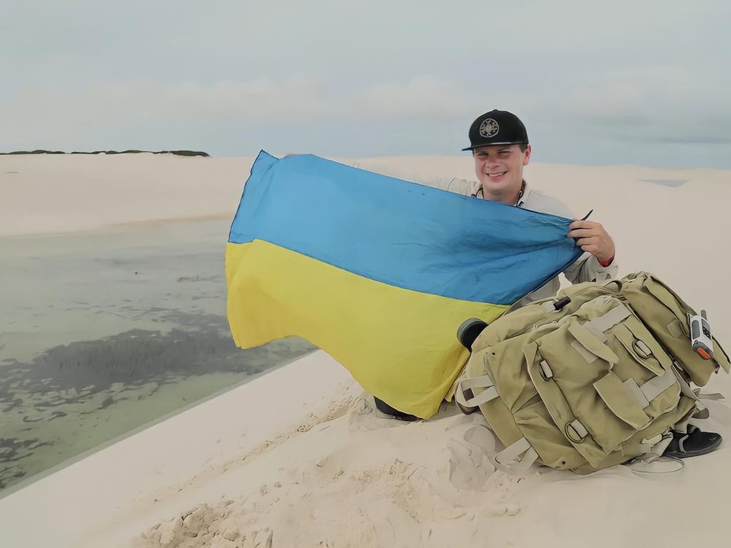 Ведучий "Світу навиворіт" Дмитро Комаров розповів, чим кожен з нас може допомогти Україні