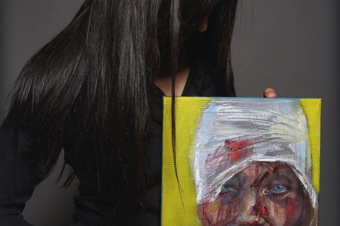 Портрет пораненої жительки Чугуєва від американської художниці продали на аукціоні за $100 тисяч