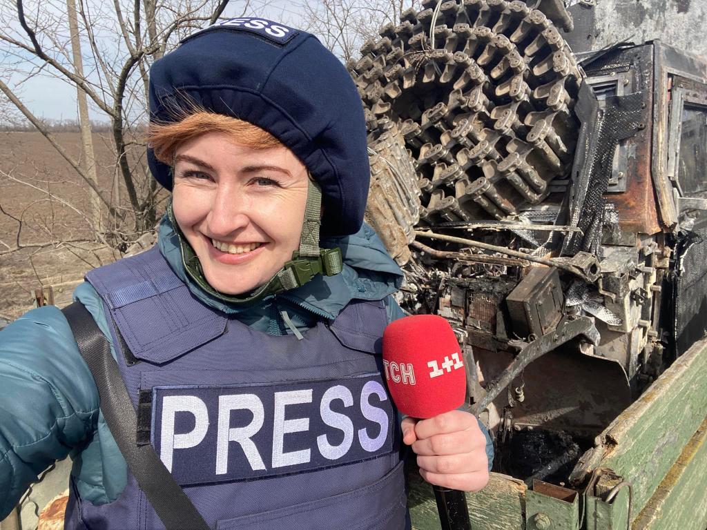 Корреспондентка ТСН Наталья Нагорная дала эксклюзивное интервью о работе и жизни во время войны