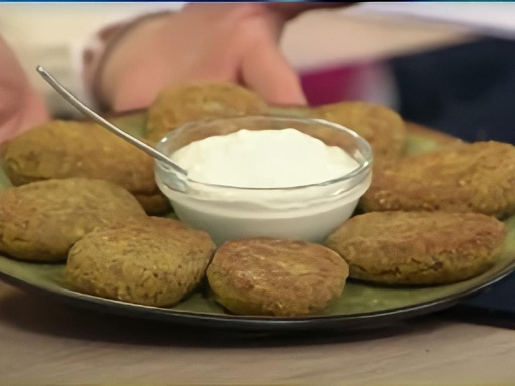 Рецепт гречаников: быстрые котлетки из гречки с минимумом ингредиентов