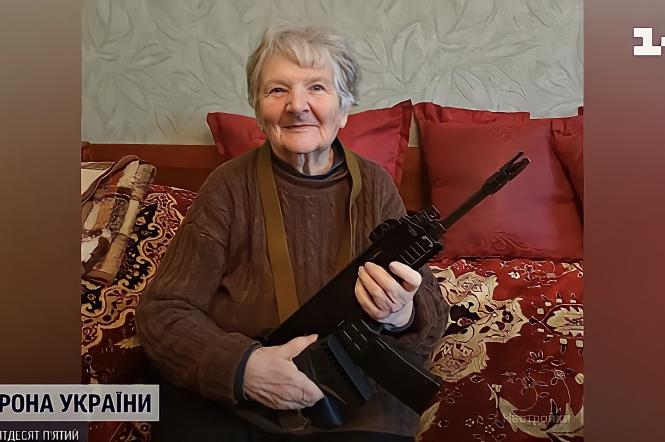 Олена Іллівна, киянка 93 років, місяць не здогадувалася про те, що йде війна