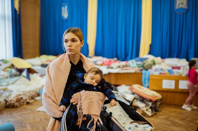 Дополнительная финансовая помощь переселенцам от Красного Креста: кто и сколько может получить
