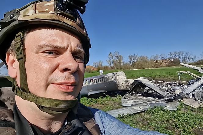 Ведущий 1+1 Дмитрий Комаров показал уничтоженный в Харьковской области вражеский вертолет