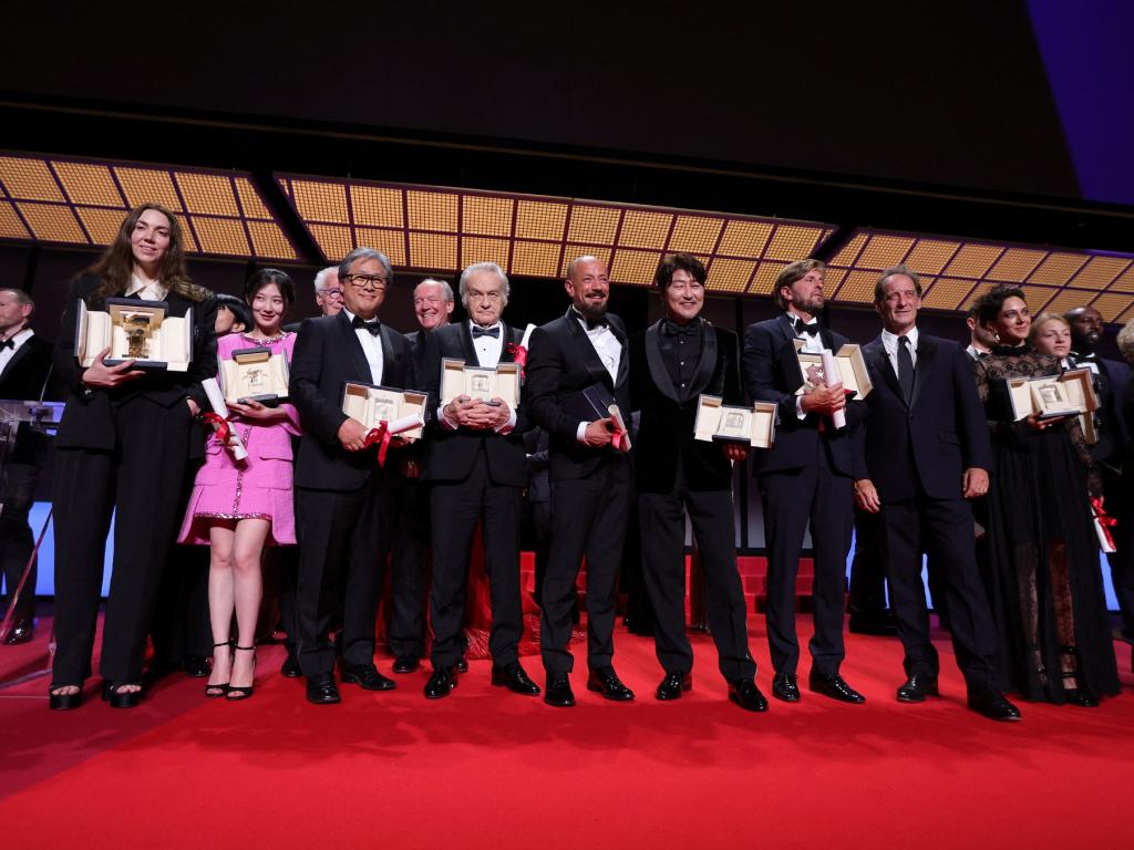 Визначення володарів «Золотої пальмової гілки» та нагородження песа Патрона премією Palm Dog Humanitarian: завершився Каннський кінофестиваль 2022