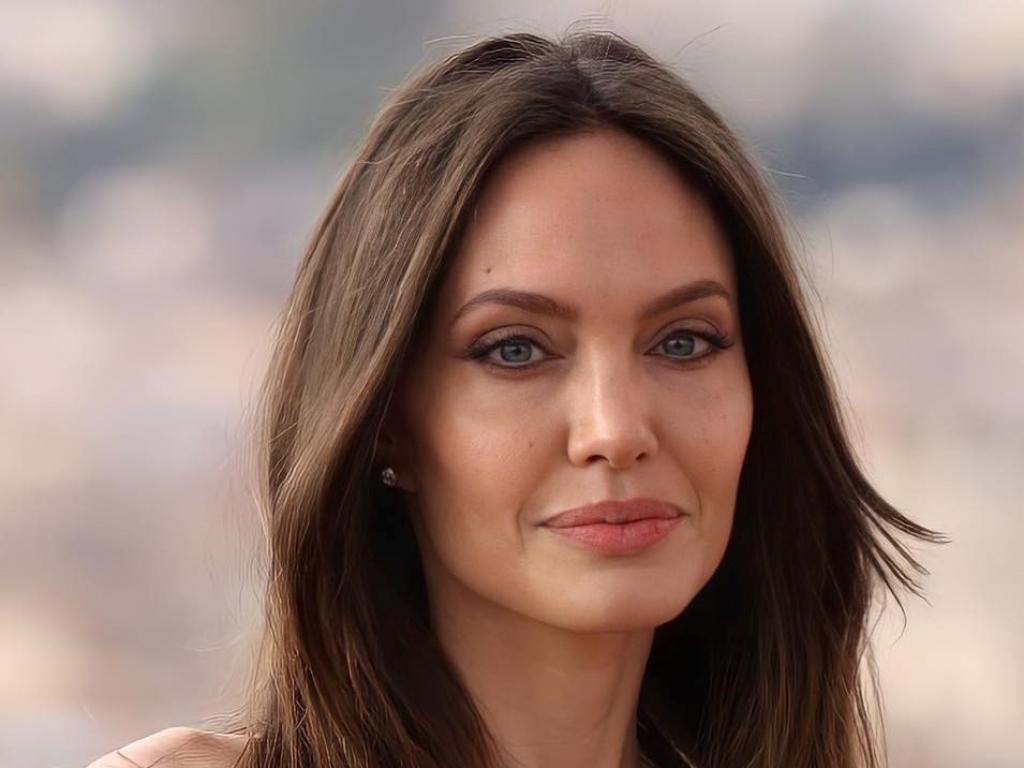 "Эта война – это кризис прав ребенка", – голливудская актриса Анджелина Джоли снова заговорила о войне в Украине
