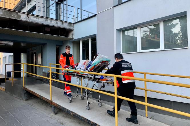 Скільки лікарень пошкодили та зруйнували окупанти, як в умовах війни в Україні надається медична допомога: розповідає міністр охорони здоров’я Віктор Ляшко